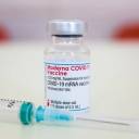 Moderna joga fora 30 milhões de doses da vacina COVID porque 'ninguém as quer'