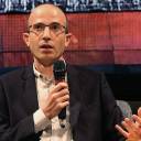 Conselheiro do FEM, Yuval Harari: 'Simplesmente não precisamos da grande maioria da população' no mundo de hoje