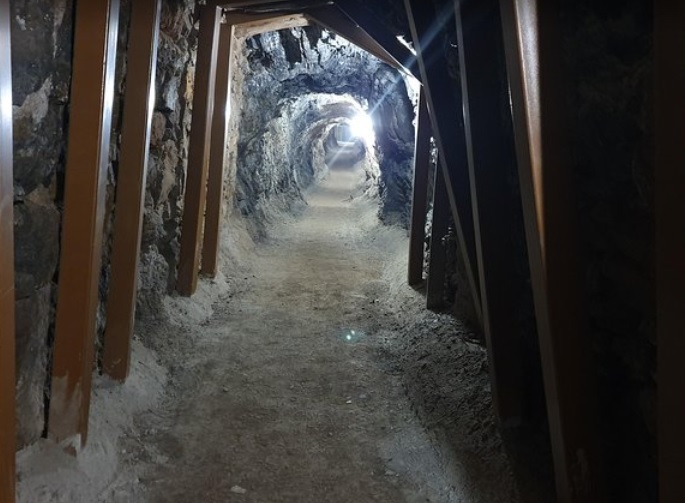 geodocistal tunel